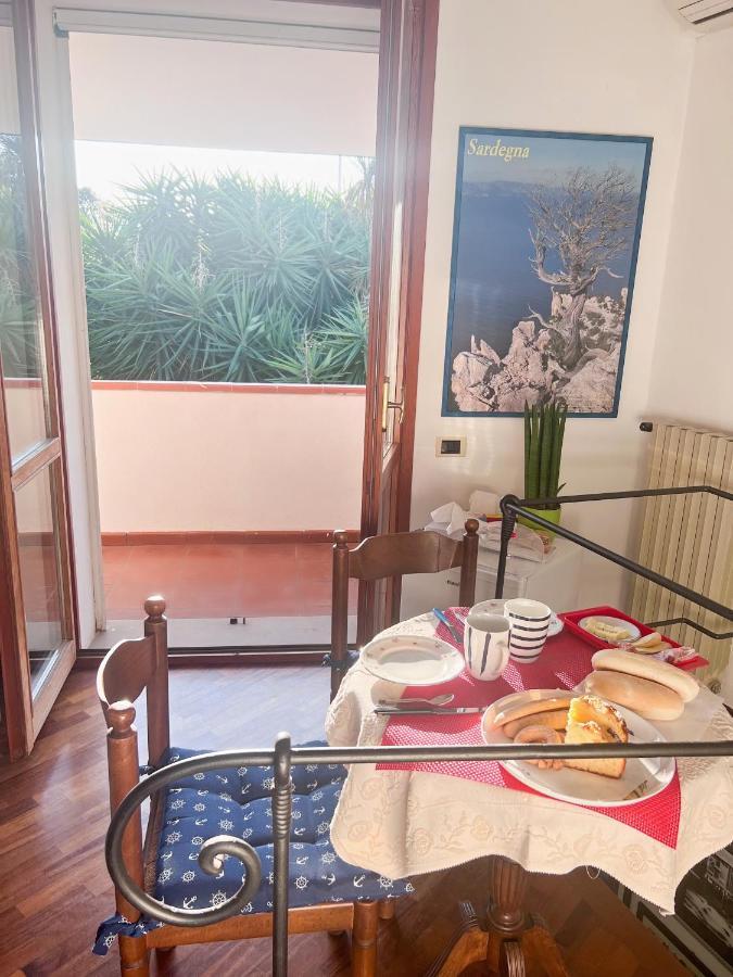 Rosa Dei Venti Hotell Cagliari Exteriör bild
